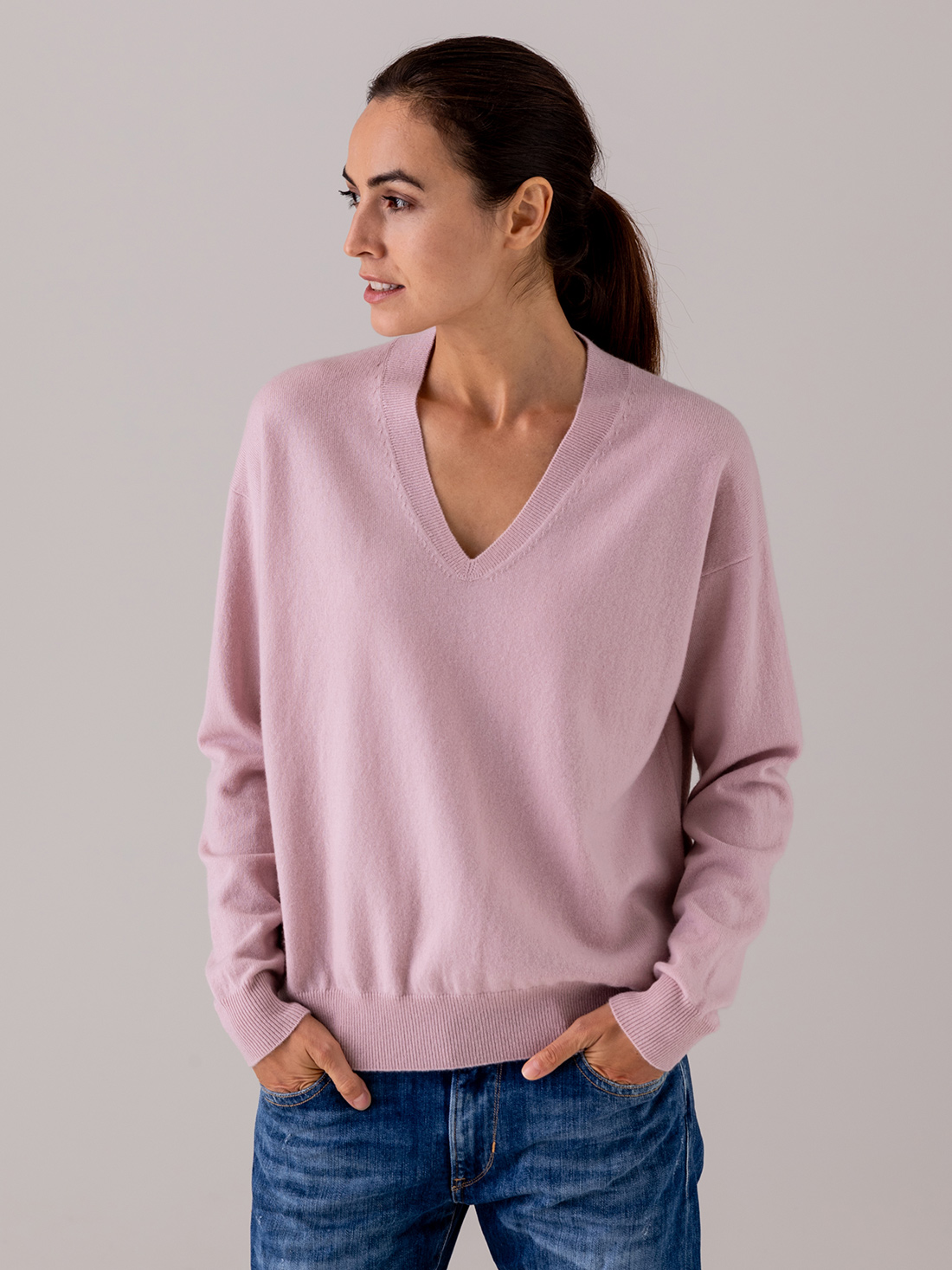 allude pullover pink